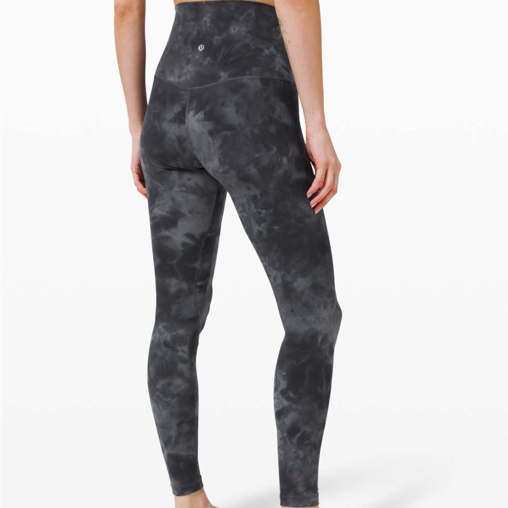 Lululemon diamond dye leggings rise 23’